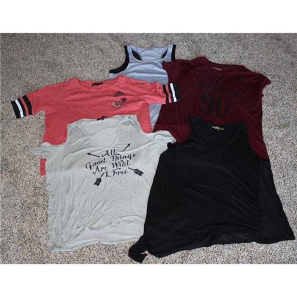Madden XL Super Trendy Lot Made In 90's Top Cold Shoulder Wild Tee Angled Tank